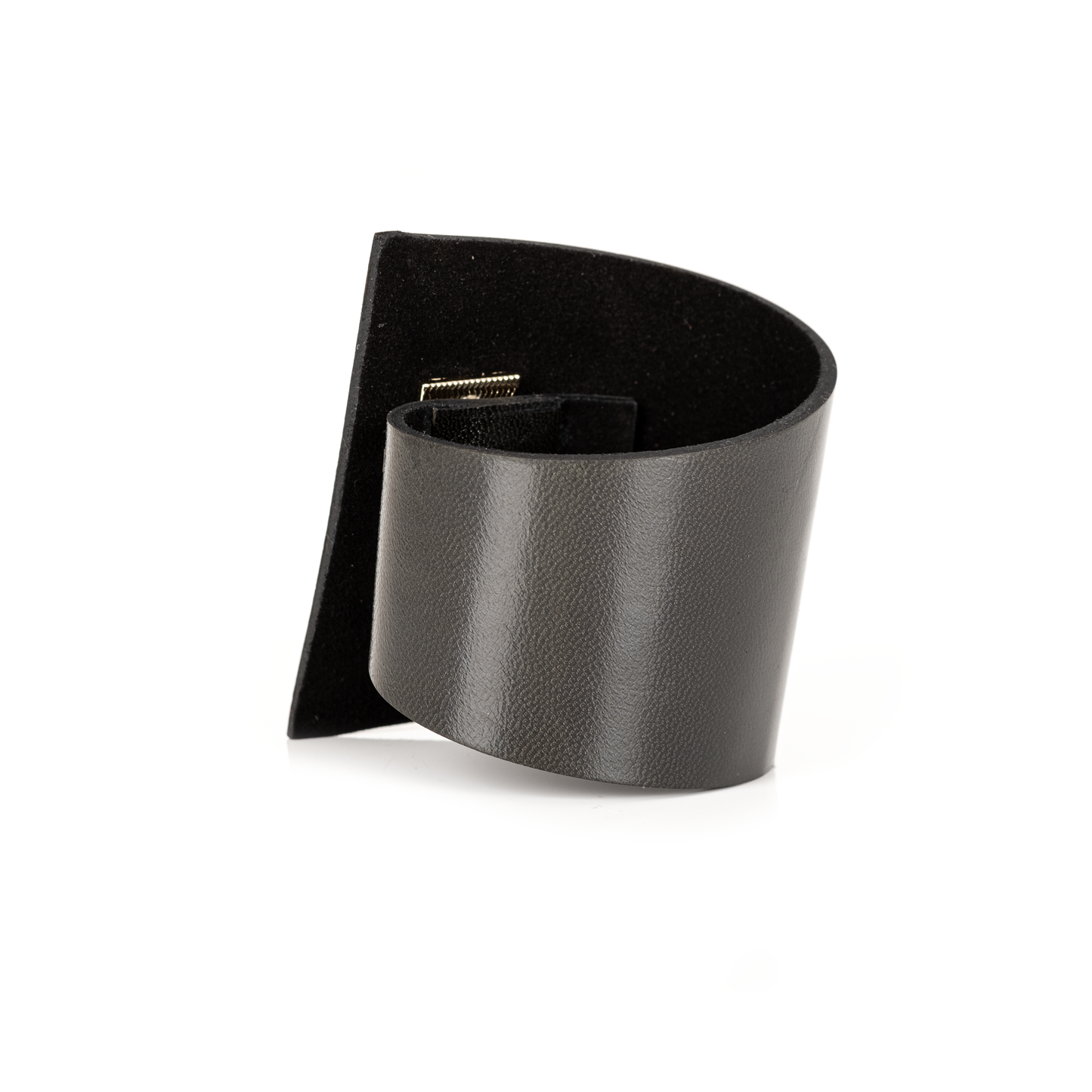 The Crisp Tear Bracelet